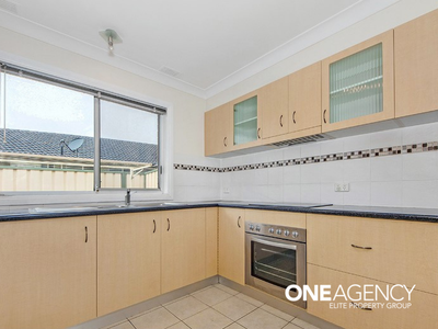 1 / 6 Lachlan Avenue, Barrack Heights