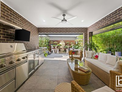 33 Wakool Crescent, Woongarrah