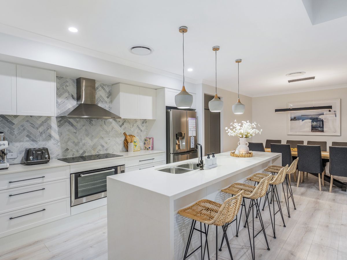 3 Verbena Avenue, Hamlyn Terrace