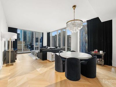 217 West 57th Street, New York, NY, International