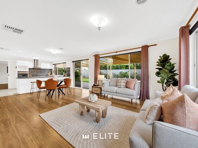 5 Milparinka Way, Berwick