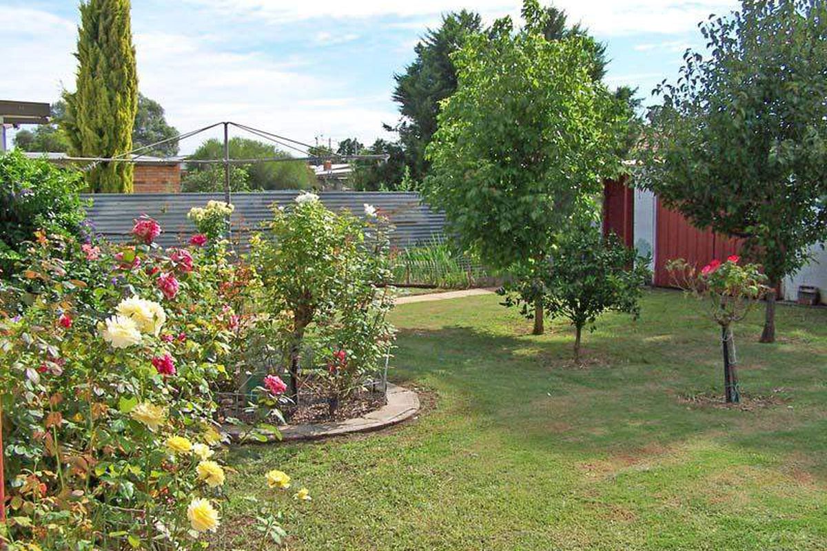 8 McEwen Road, Kyabram