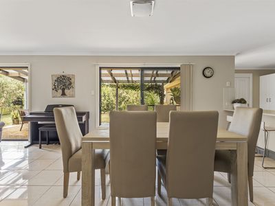 14 Price Parkway, Milton