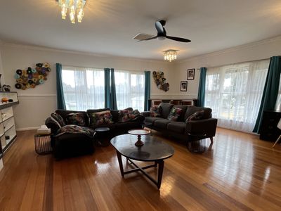 19-21 Inglewood Road, St Arnaud