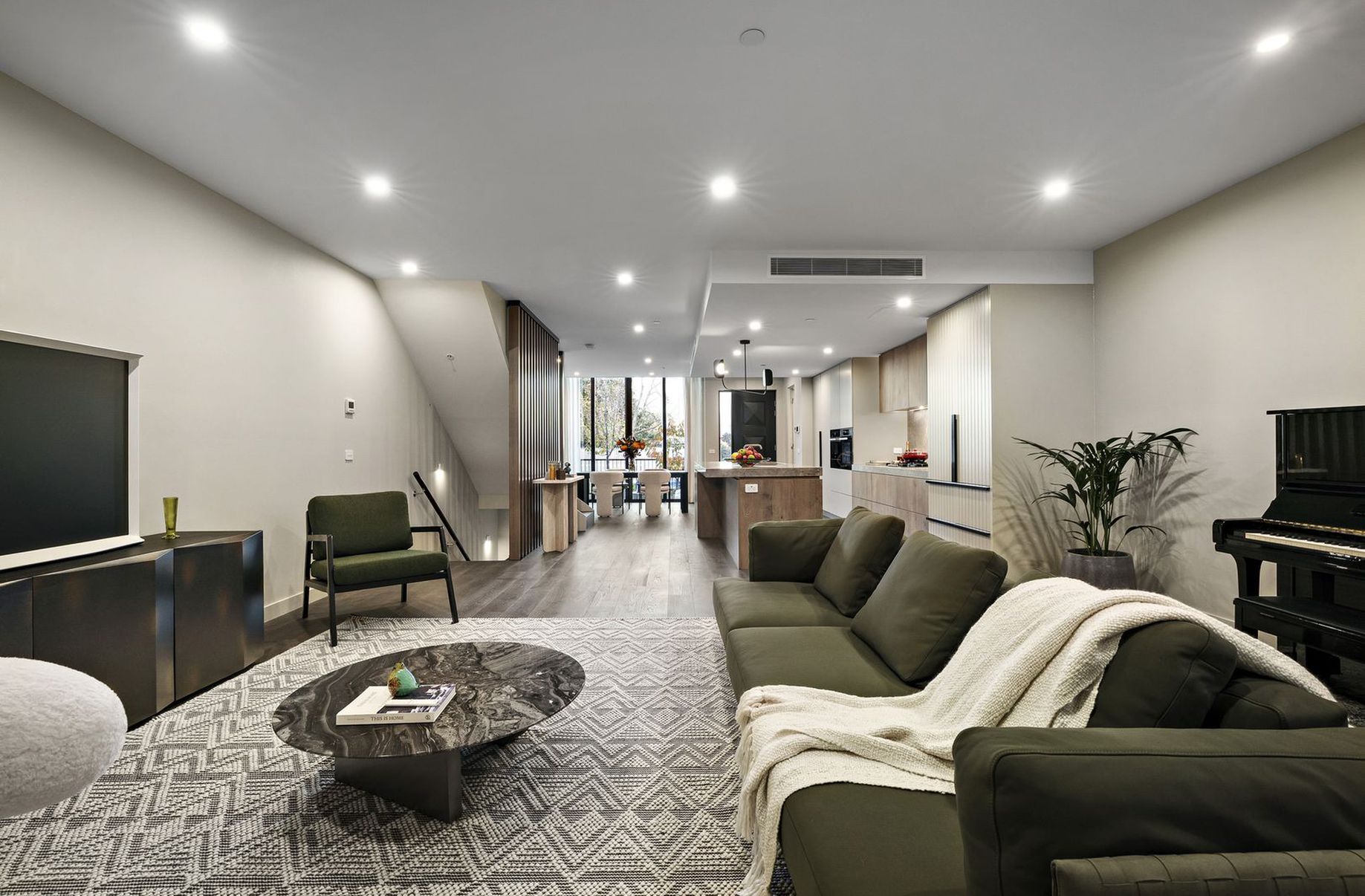 G10 / 2 Barenya Court, Kew