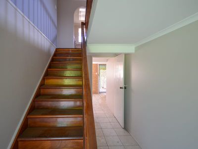 8 Milgate Street, Collingwood Park