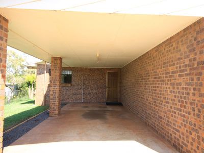 2 / 1 Campbell Street, Kingaroy