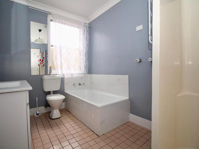 73 Rose Street, South Bathurst