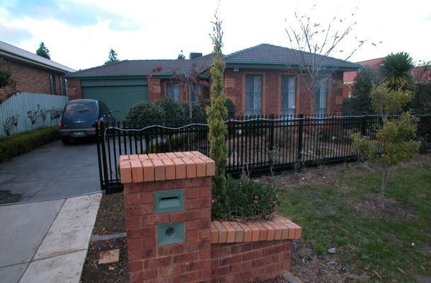 34 Edgecombe Way, Craigieburn