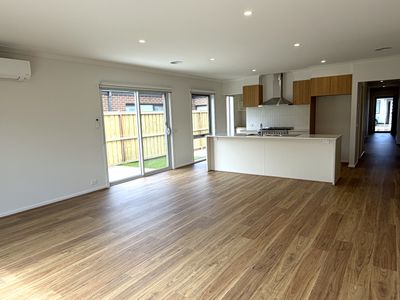 20 Swift Street, Charlemont