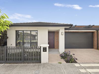 97 Billy Buttons Drive, Narre Warren