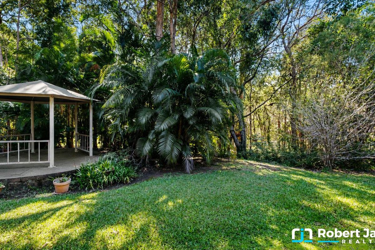 14 Lakeway Drive, Cooroibah