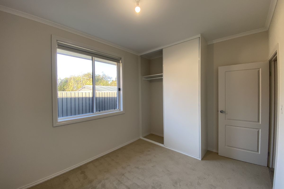 7 Playford Drive, Morphett Vale