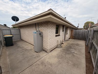 4 / 2 Mimosa Street, Newcomb