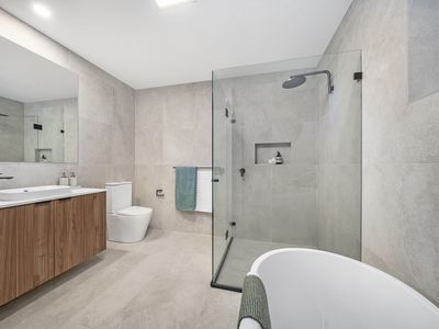 62 Roland Garros Crescent, North Kellyville