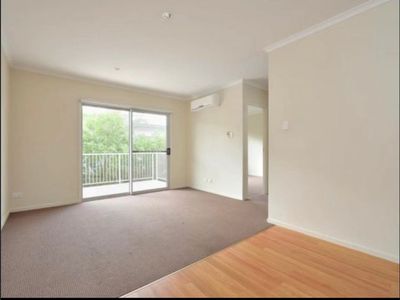36 / 1 Collins Lane, Kin Kora