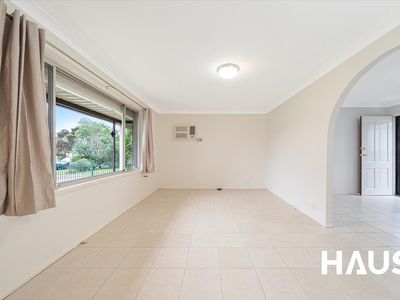 33 Tichborne Drive, Quakers Hill