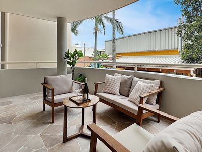 2 / 8 Mitre St, St Lucia