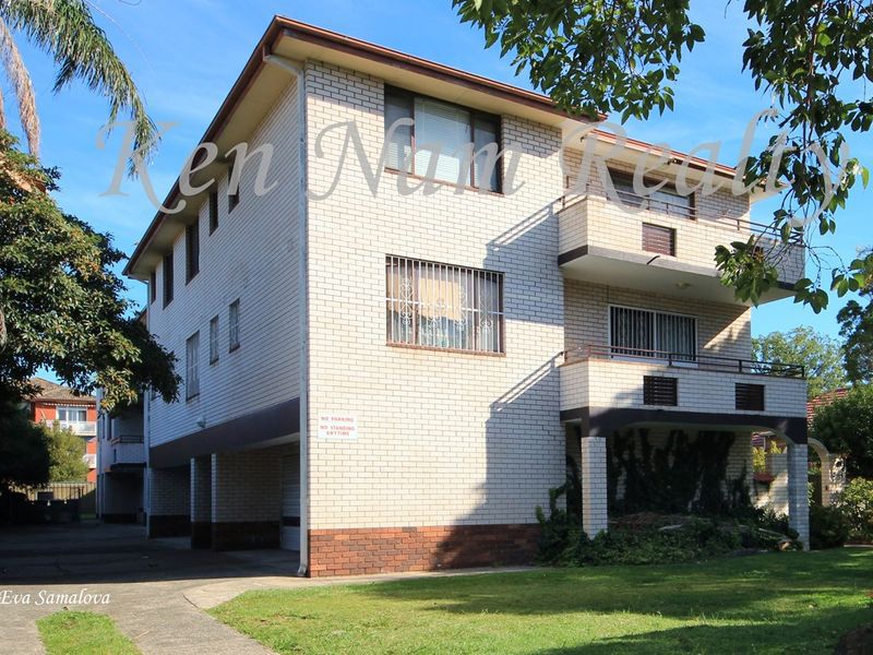 4 / 2-4 Seventh Ave, Campsie