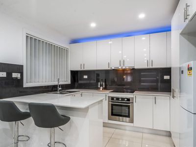 21A Turquoise Crescent, Bossley Park