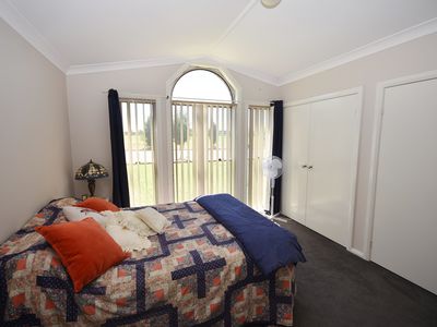 22 Lansdowne Drive, Dubbo