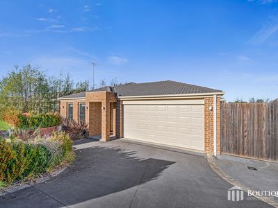 31 Adrian Drive, Pakenham