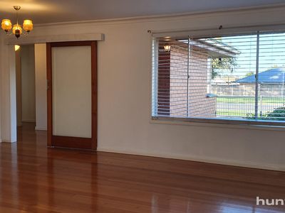 164 Central Avenue, Altona Meadows