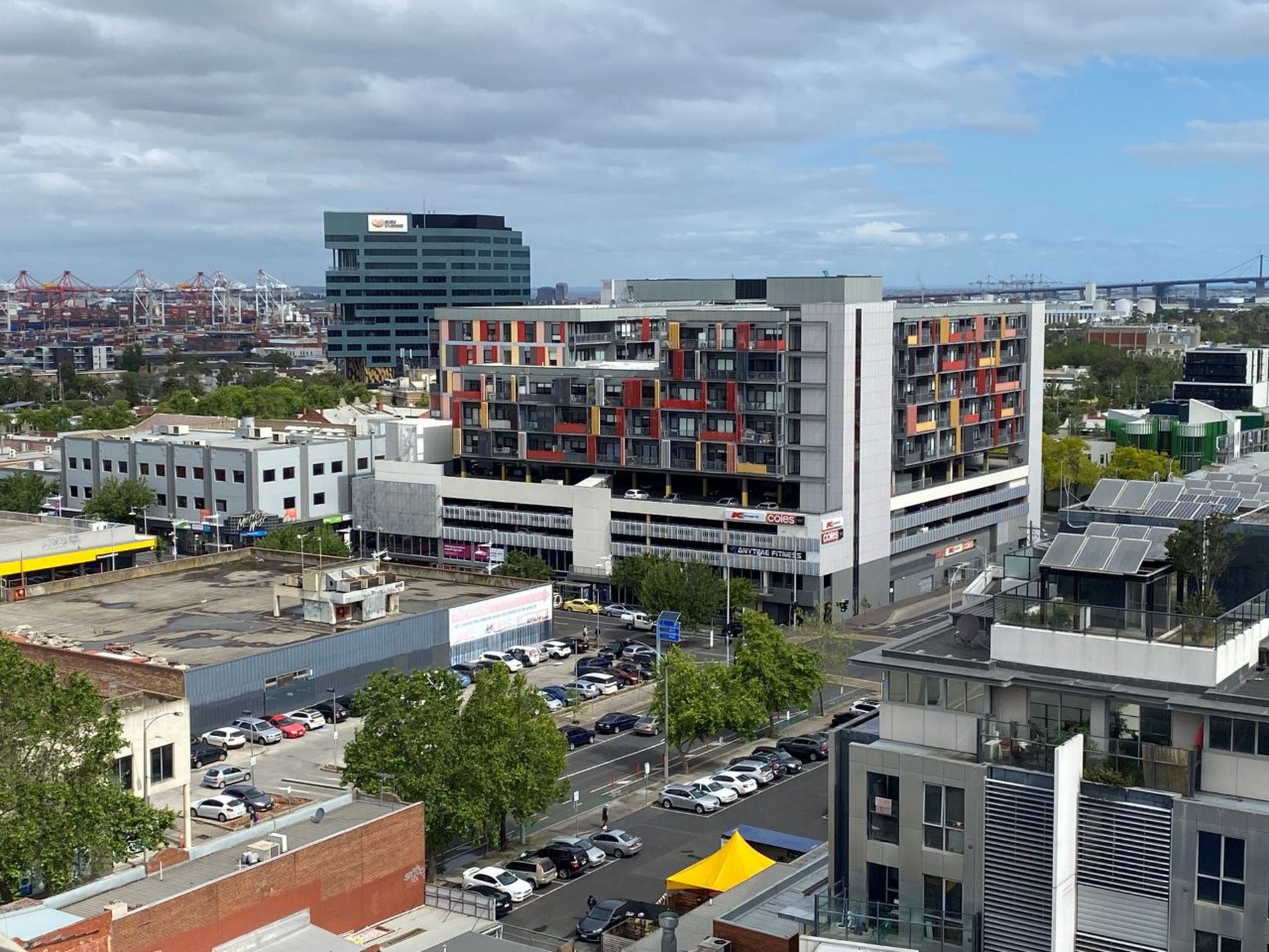 1208 / 240 Barkly Street, Footscray