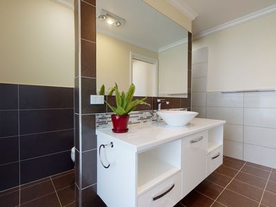 4 Brook Court, Dubbo