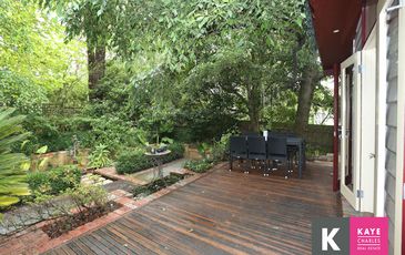 4 Paul Grove, Beaconsfield Upper
