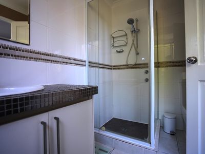 86 St Stephens Cres, Tapping