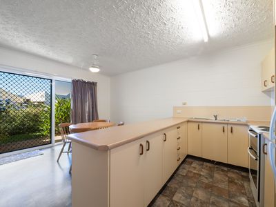 4 / 2 Robert Street, Proserpine