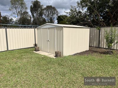 7 Deakin Crescent, Nanango