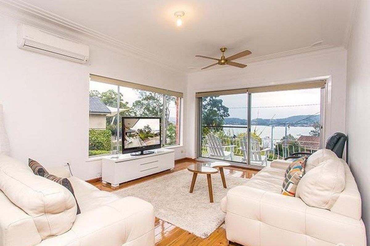 12 Merindah Avenue, Green Point