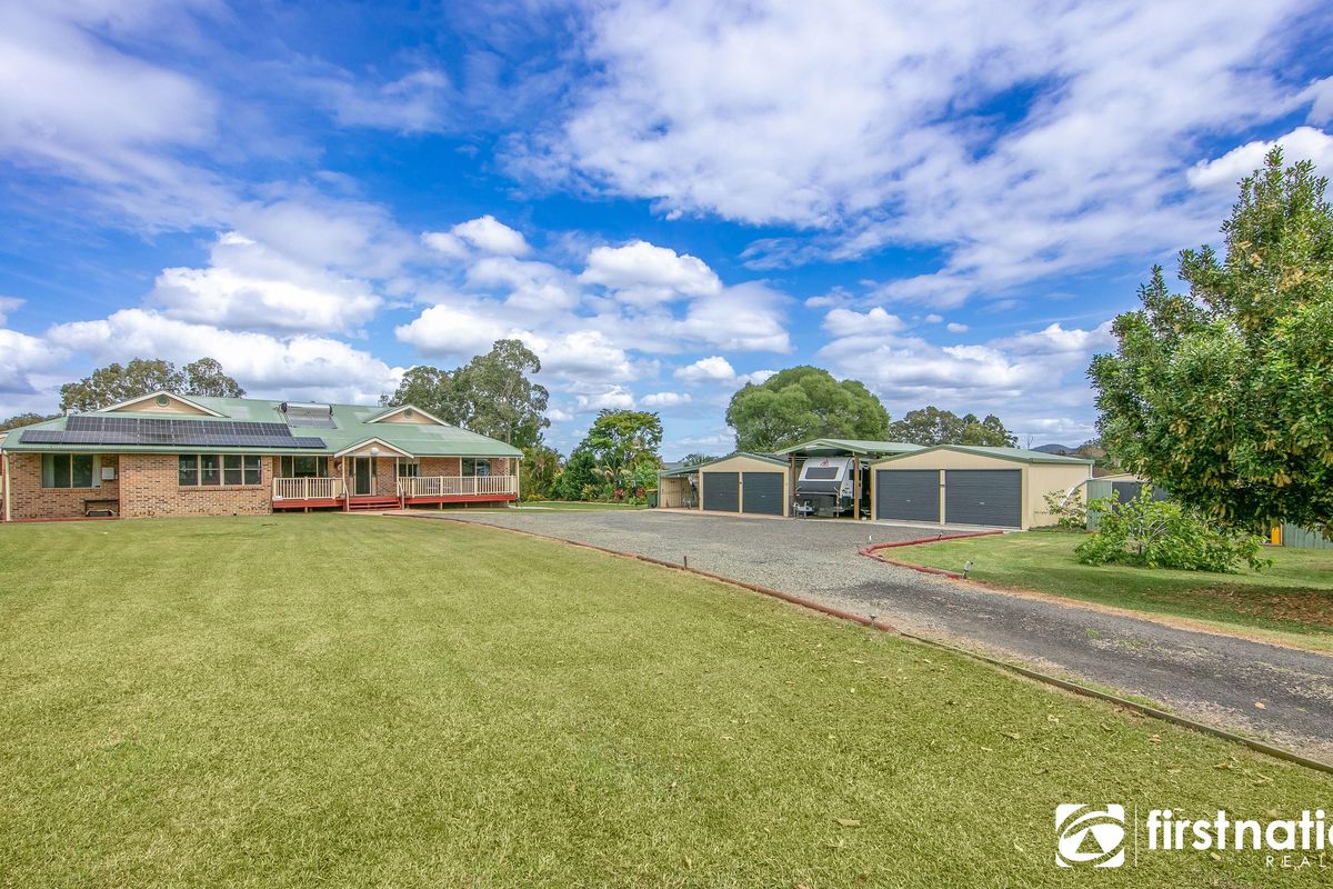 25 Waterview Crescent, Woombah