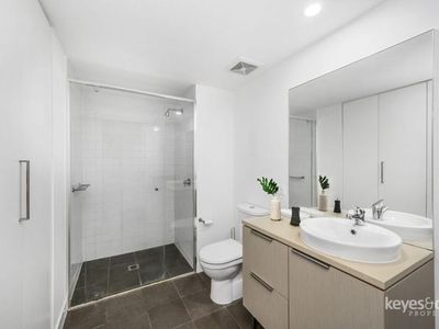11 / 4 Aplin Street, Townsville City