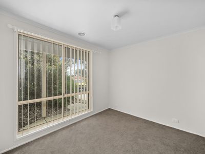 8 Kennedy Court, Seymour