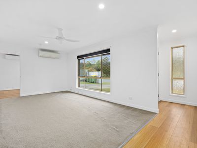 101 Universal Street, Oxenford