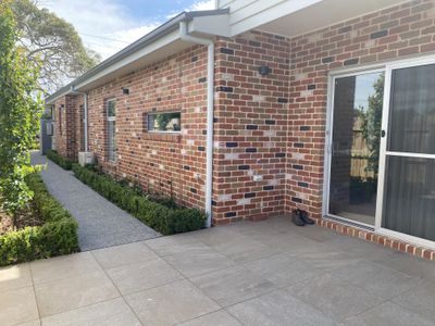 1 King Street, Koroit