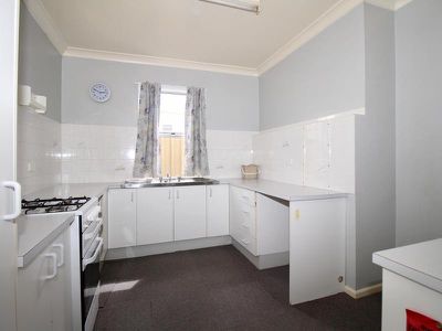 73 Rose Street, South Bathurst