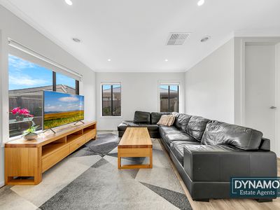 18 Clowes Street, Mickleham