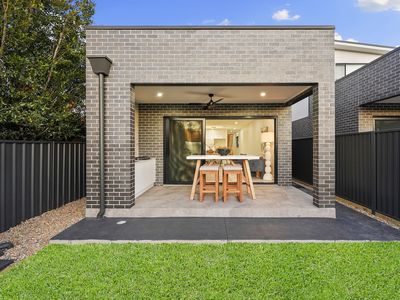 21 Lord Street, Cabramatta West