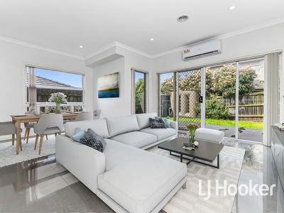 12 Pistachio Close, Hampton Park