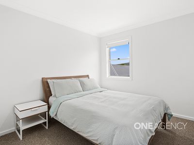 24a Balmoral Parade, Tullimbar