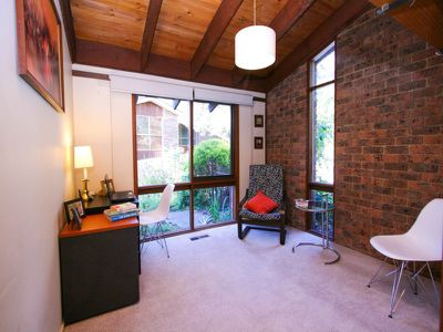 65 Eucalyptus Road, Eltham