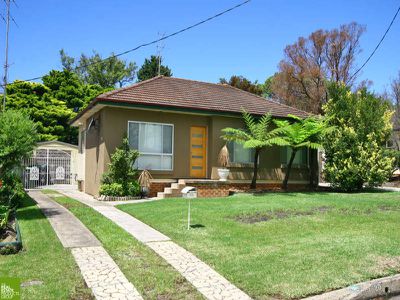 20 Devonshire Cres, Oak Flats