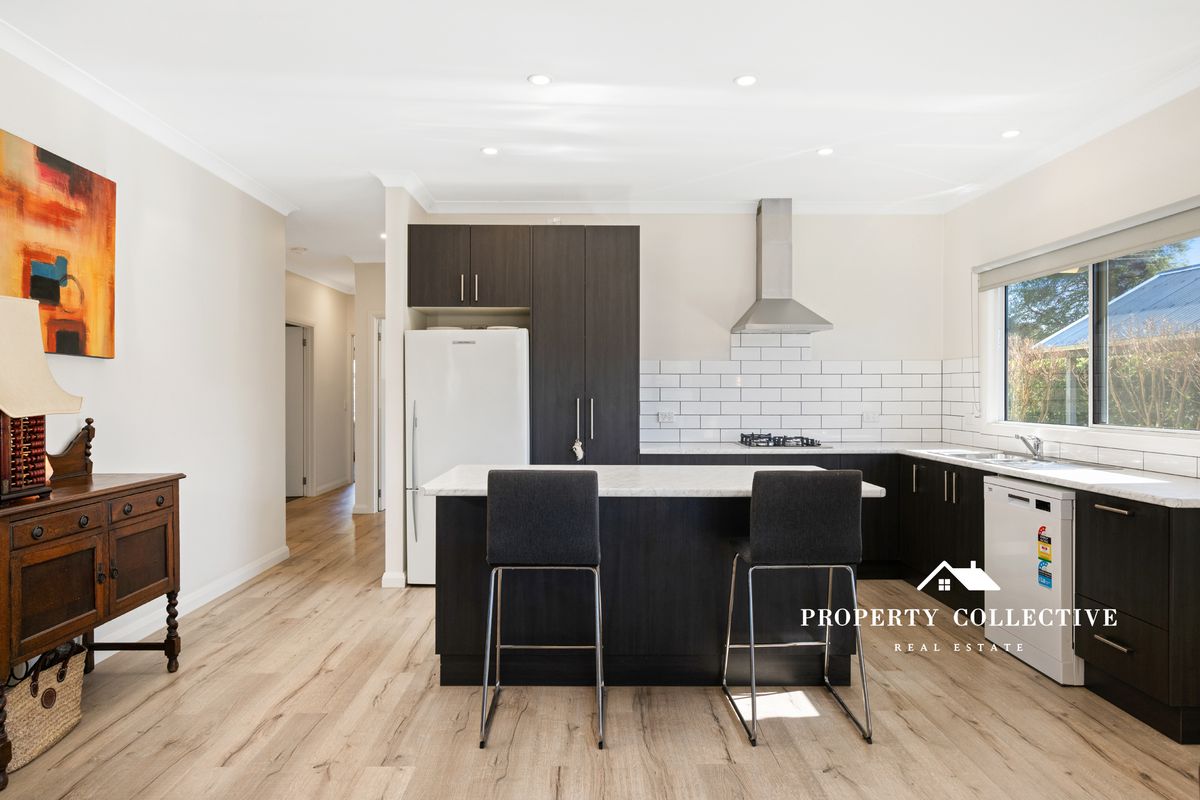 6 Le Couteur Avenue, Beechworth