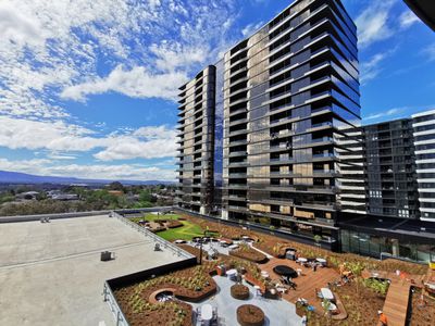 608 / 25 O'Sullivan Road, Glen Waverley