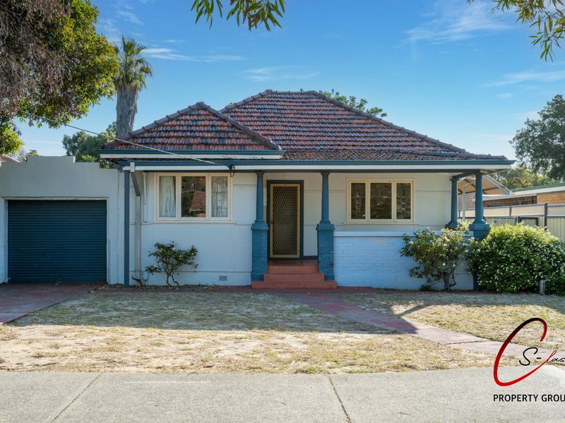 118 Bulong Avenue, Redcliffe