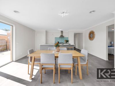 18 Gaudi Boulevard, Corinella